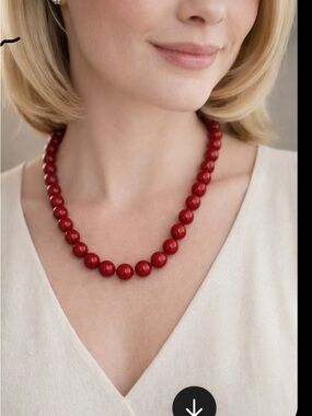 Classic Red Beaded Necklace - Women Jewelry with jewelled clasp
